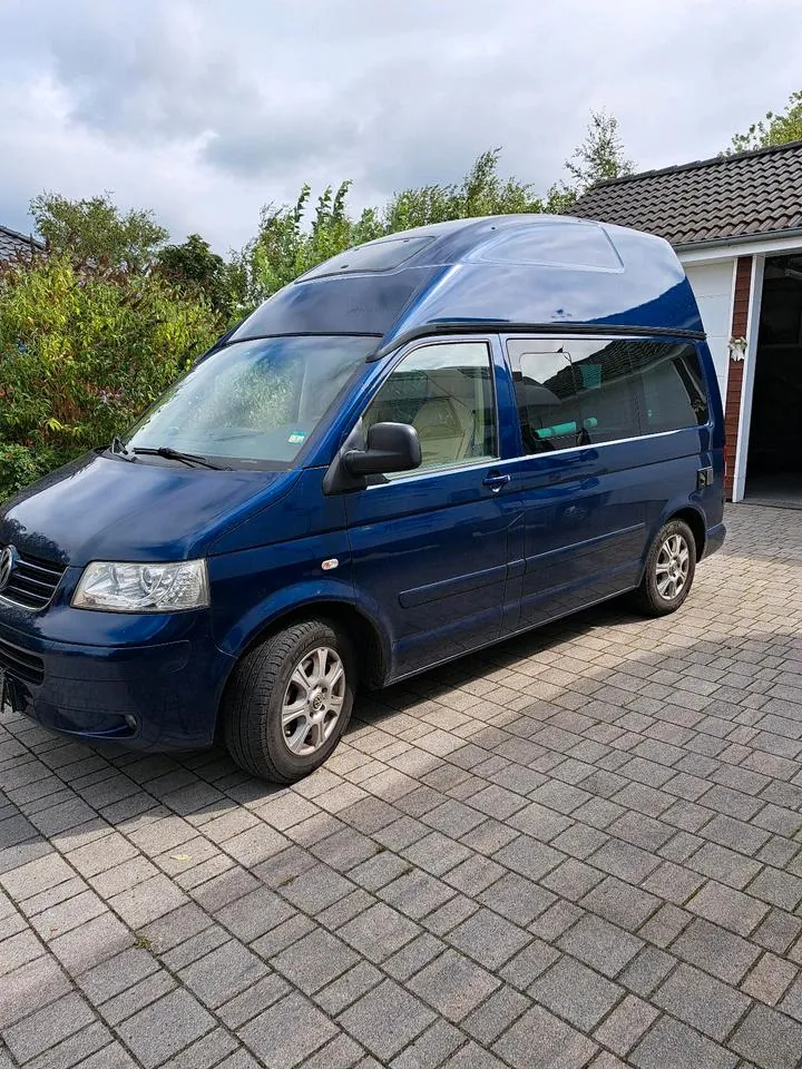 Volkswagen T5 California