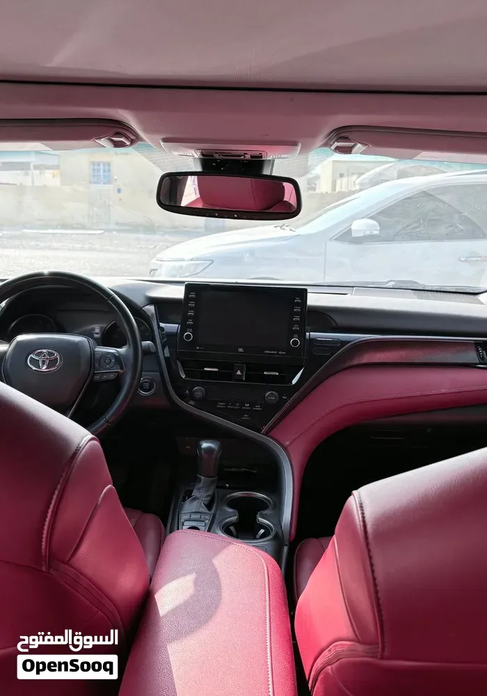 Toyota Camry 2022 photo 3