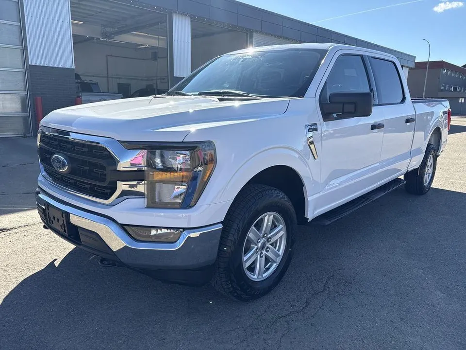 Ford F-150 2023 photo 2