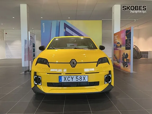 Renault 5 E-Tech 2026 photo 2