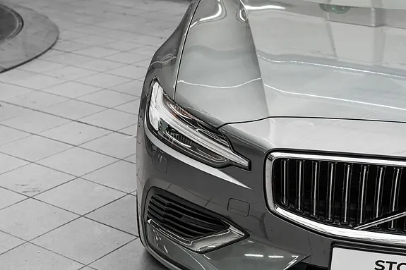 Volvo V60 2020 photo 4