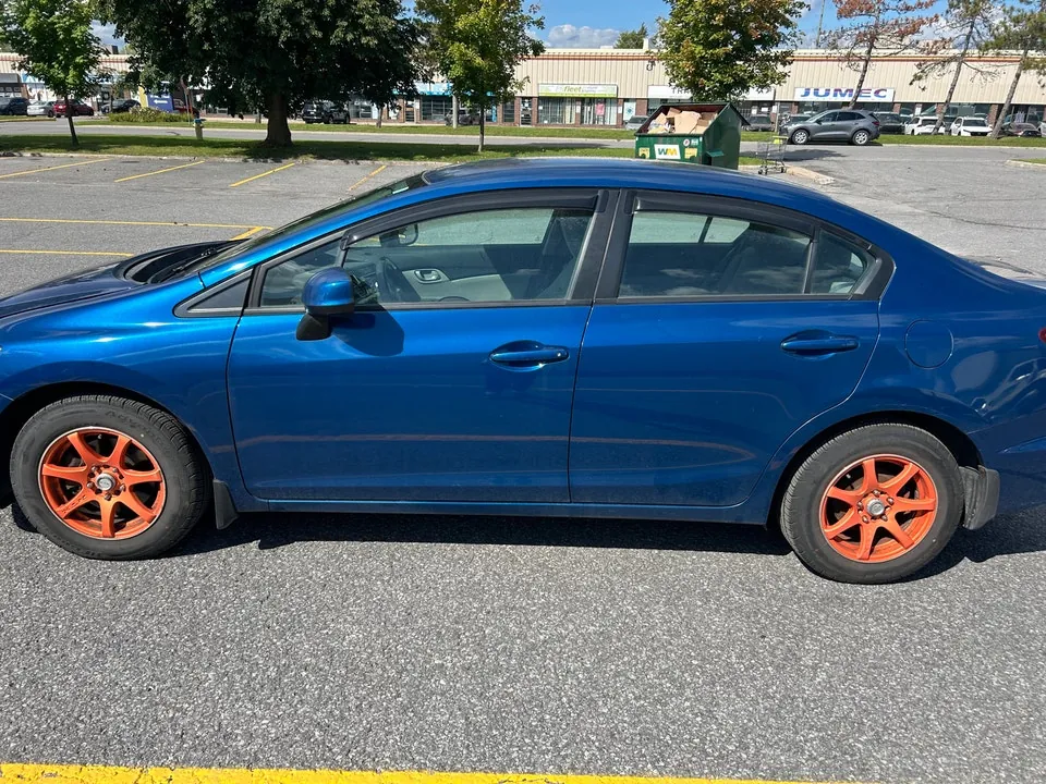 Honda Civic 2013 photo 4