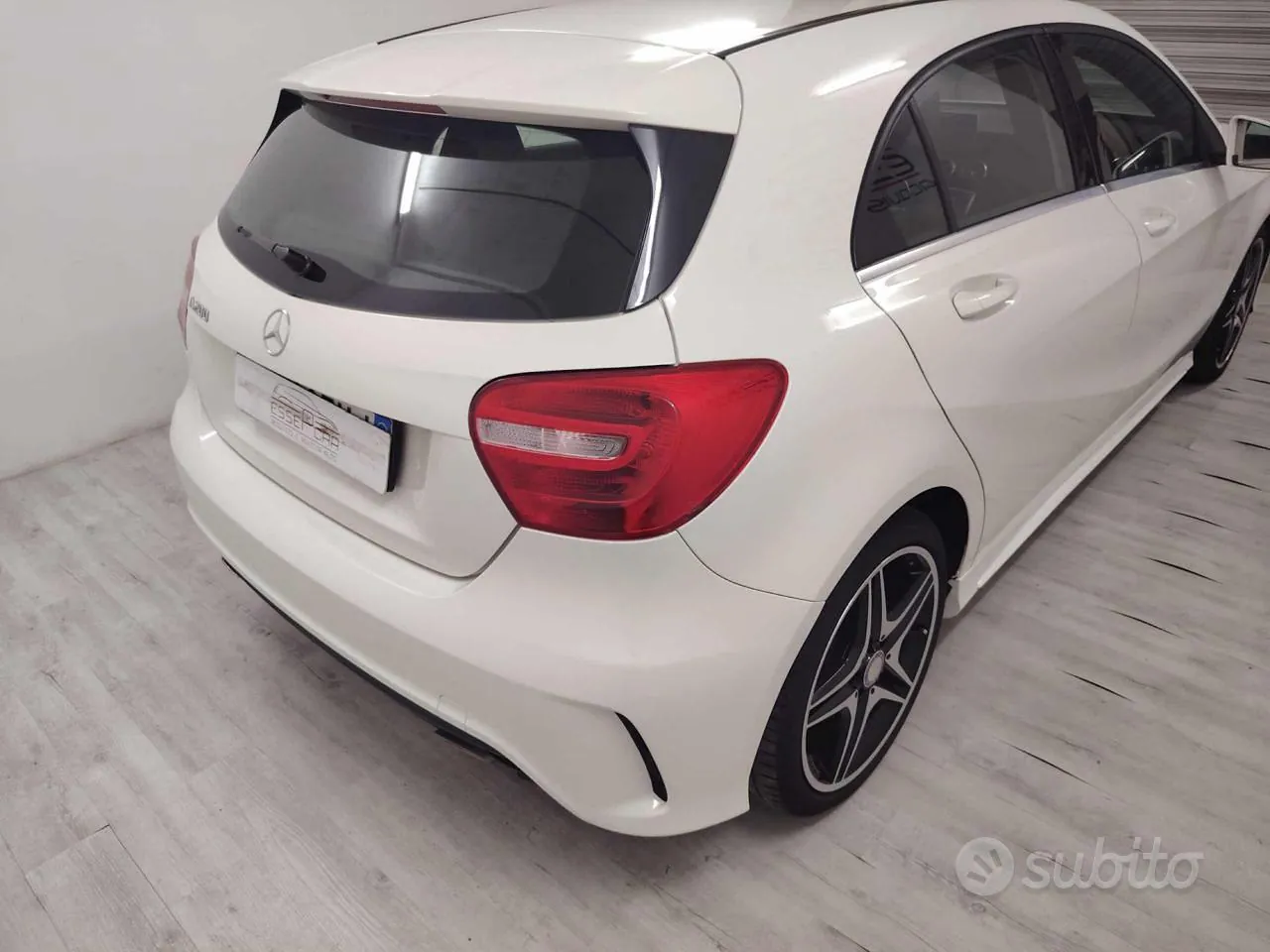 Mercedes-Benz A 200 2013 photo 3