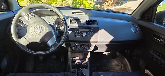 Suzuki Swift 2008 photo 3