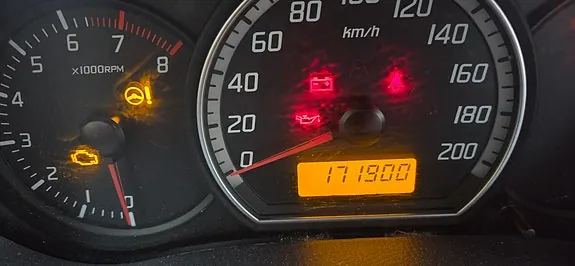 Suzuki Swift 2008 photo 4