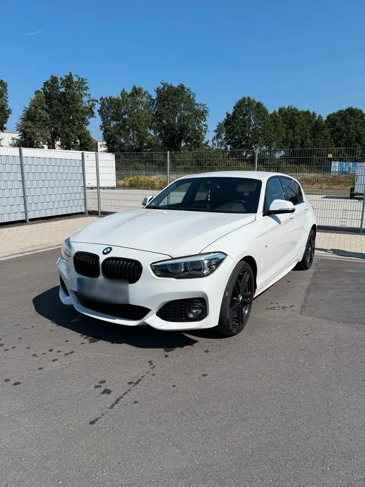 BMW F20