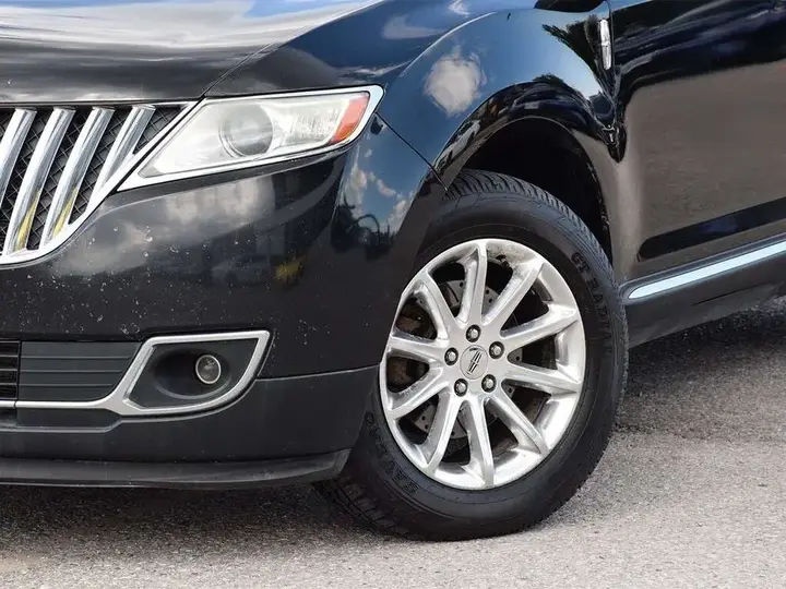 Lincoln Mkx 2012 photo 2