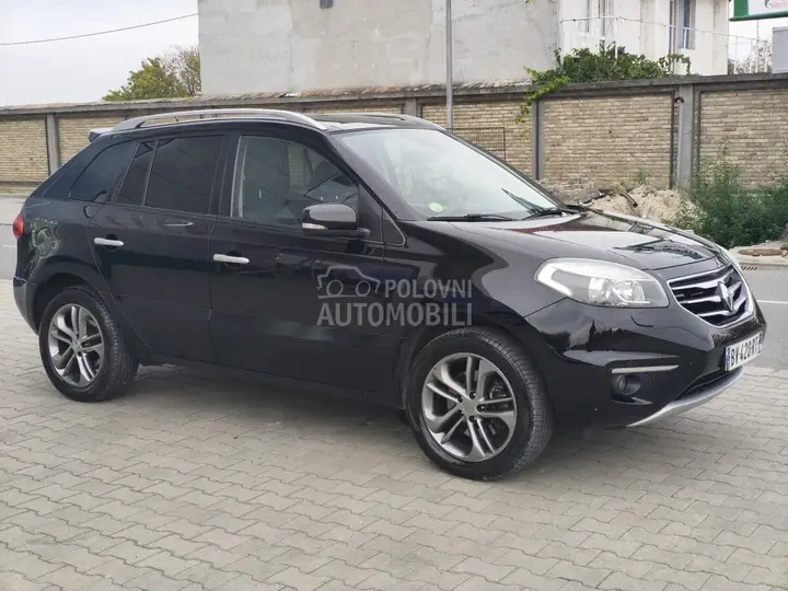 Renault Koleos 2012 photo 4
