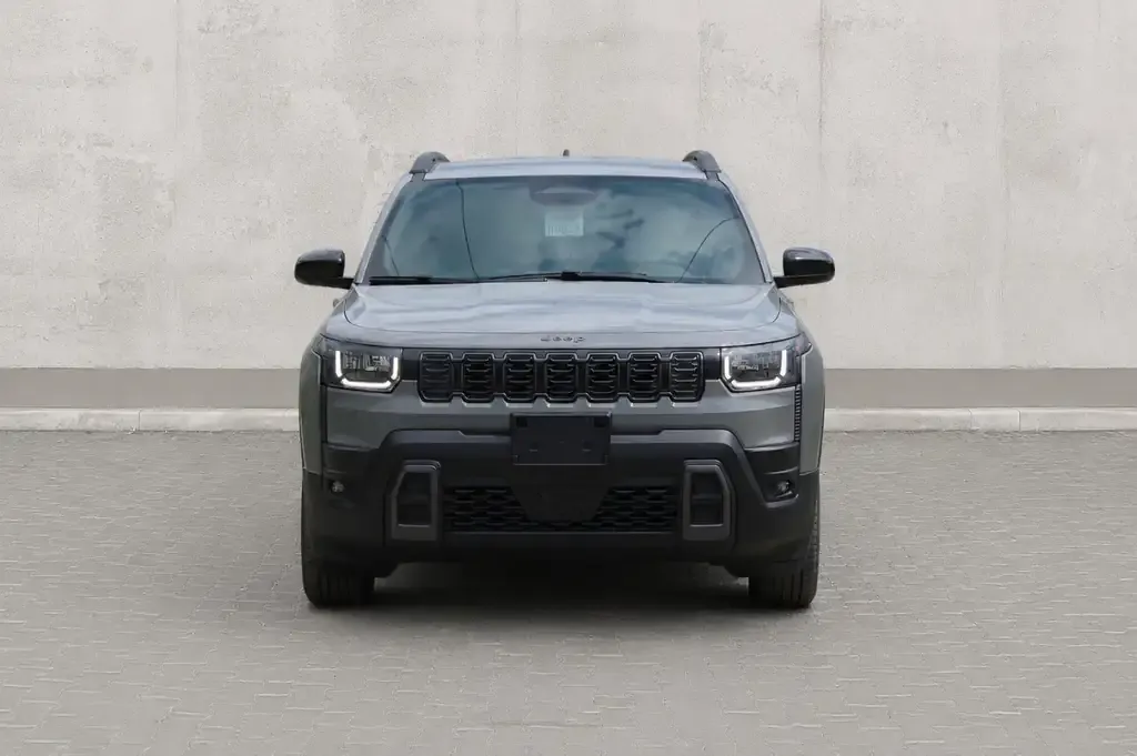 Jeep Cherokee 2026 photo 2