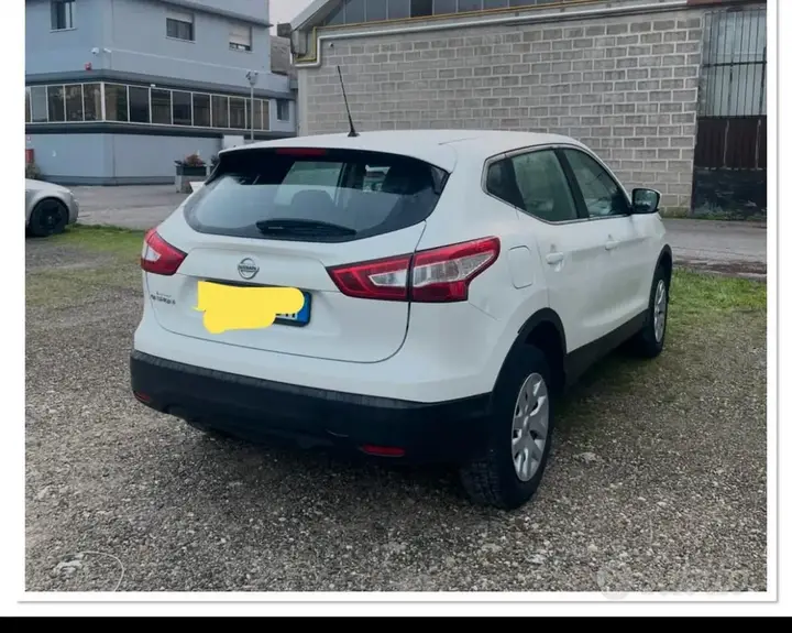 Nissan Qashqai 2014 photo 4
