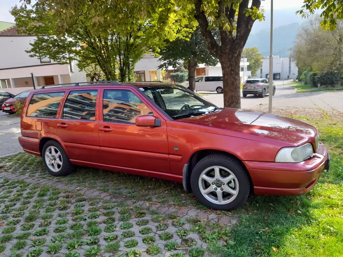 Volvo V70 1998 photo 3