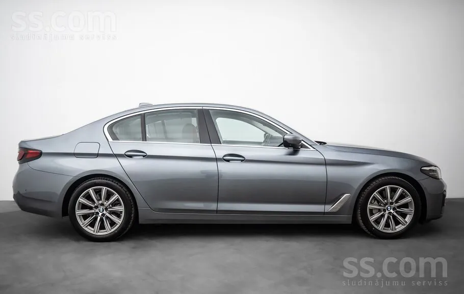 BMW 530E 2020 photo 4