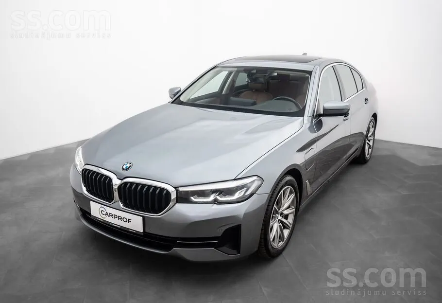 BMW 530E