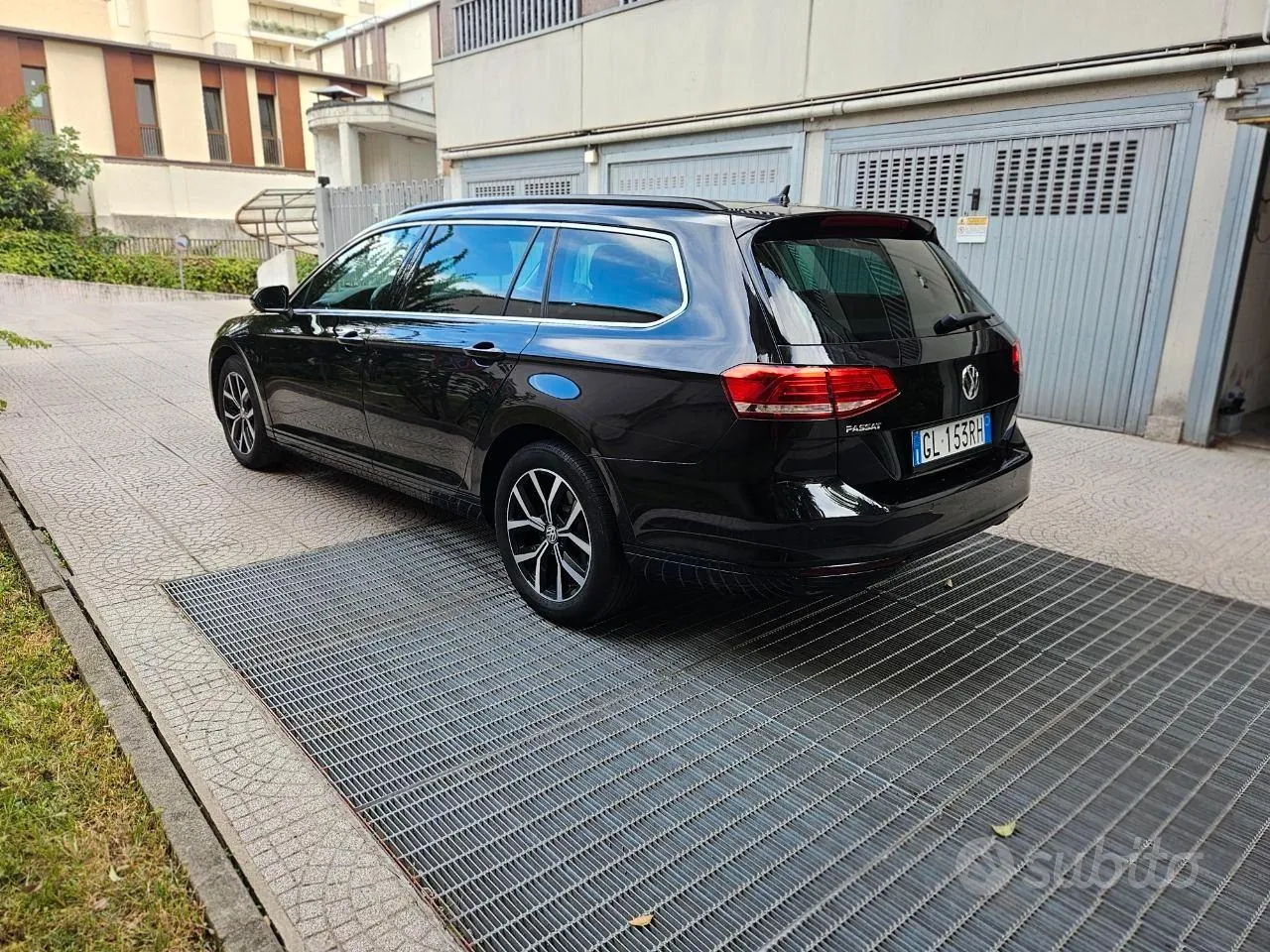 Volkswagen Passat 2019 photo 2