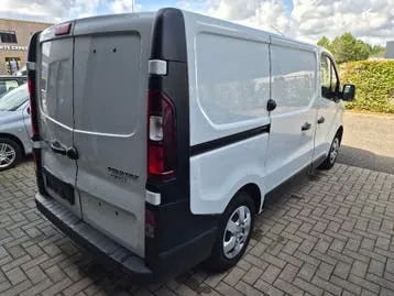 Renault Traffic 2019 photo 3