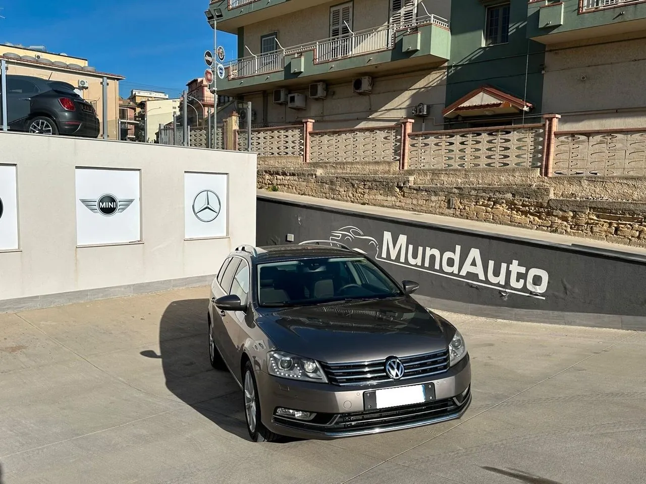 Volkswagen Passat 2011 photo 3
