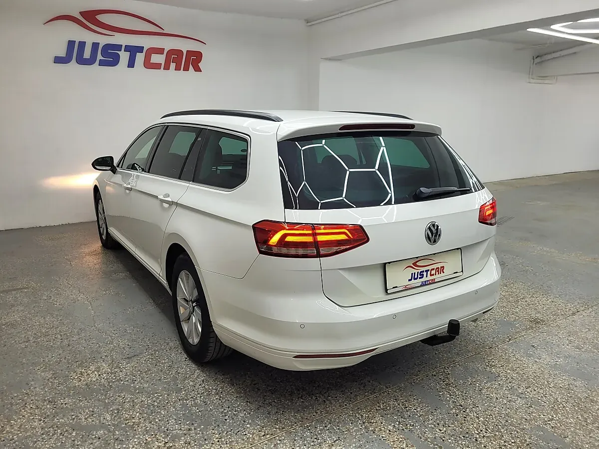 Volkswagen Passat 2015 photo 2