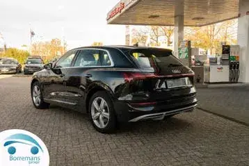 Audi E-Tron 2022 photo 3