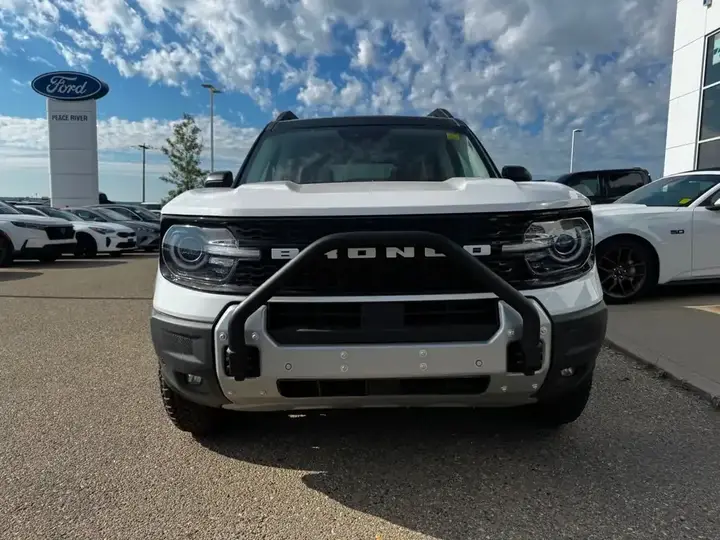 Ford Bronco Sport 2025 photo 2