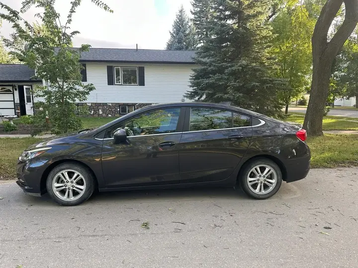 Chevrolet Cruze 2016 photo 2
