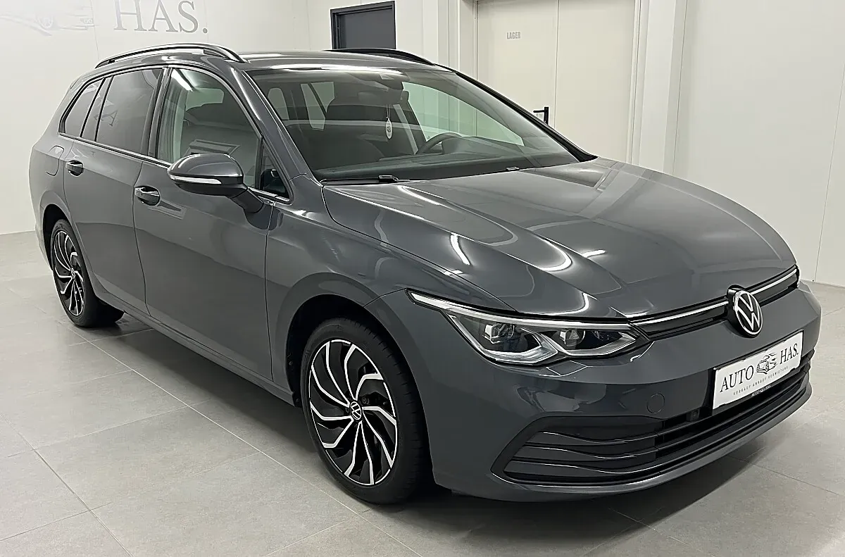 Volkswagen Golf 2021 photo 2