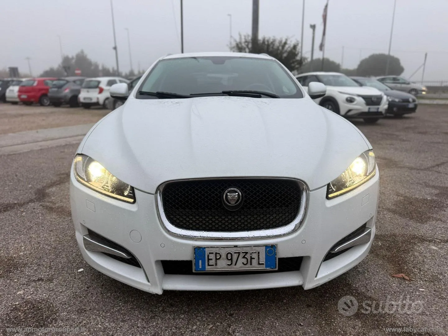 Jaguar Xf 2012 photo 4