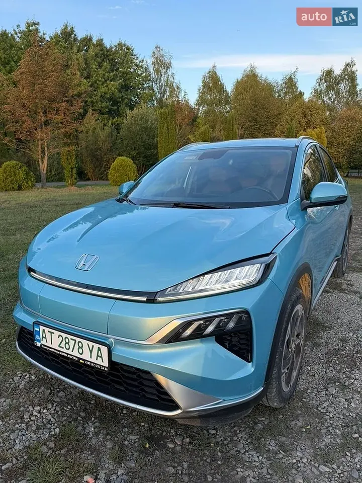 Honda M-Nv