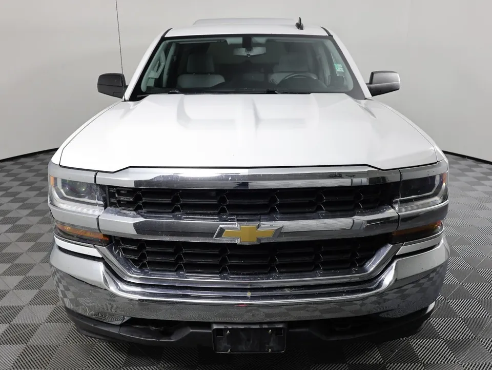 Chevrolet Silverado 1500 2017 photo 2