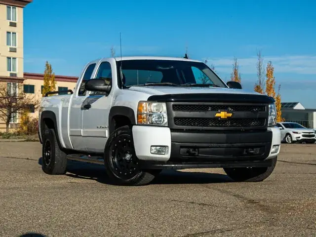 Chevrolet Silverado 1500 2007 photo 2