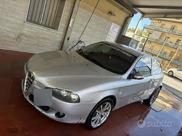Alfa Romeo 147 2008 photo 5