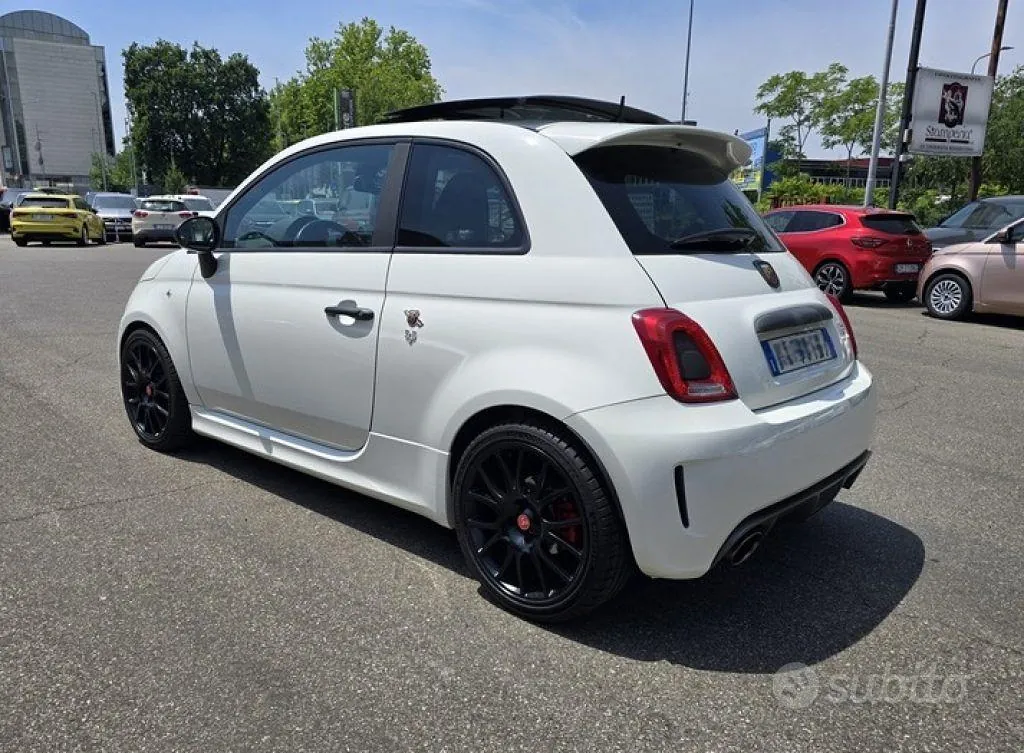 Abarth 595 2016 photo 3