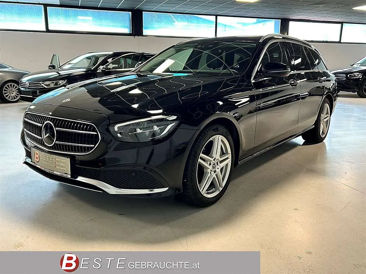 Mercedes-Benz E-Class 2021 photo 3