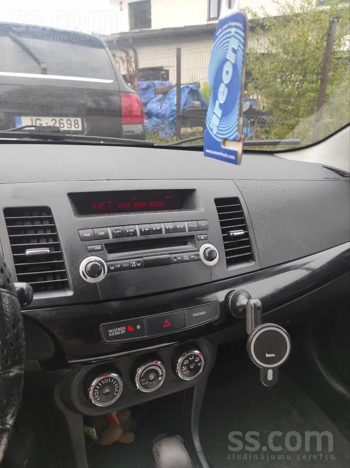 Mitsubishi Lancer 2011 photo 5