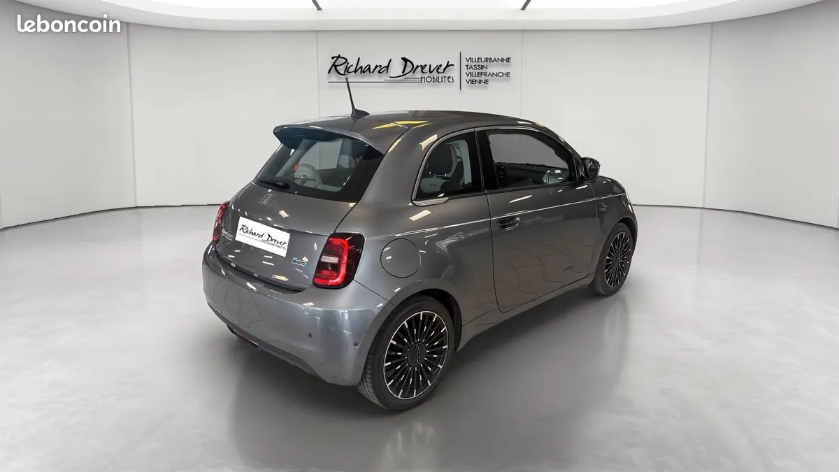 Fiat 500 2020 photo 5