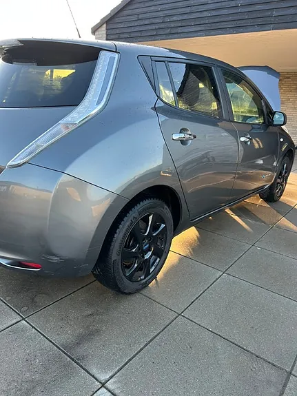 Nissan Leaf 2016 photo 3