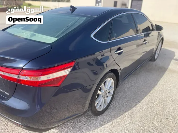 Toyota Avalon 2015 photo 2