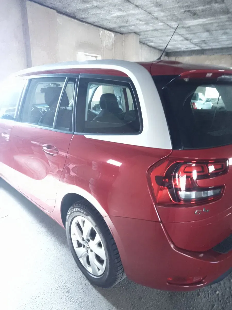 Citroen Grand C4 Picasso 2017 photo 2