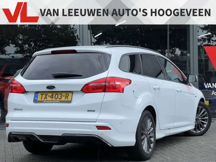 Ford Focus 2018 photo 2
