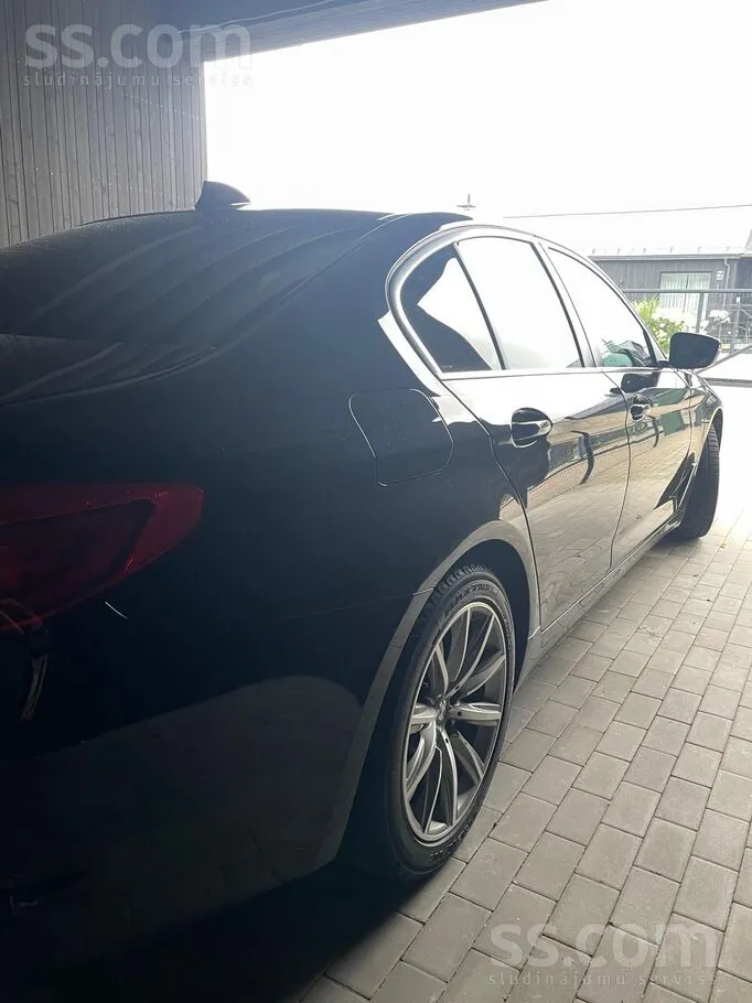 BMW 520D 2017 photo 4