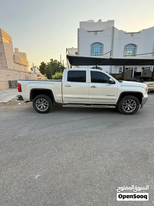 GMC Sierra