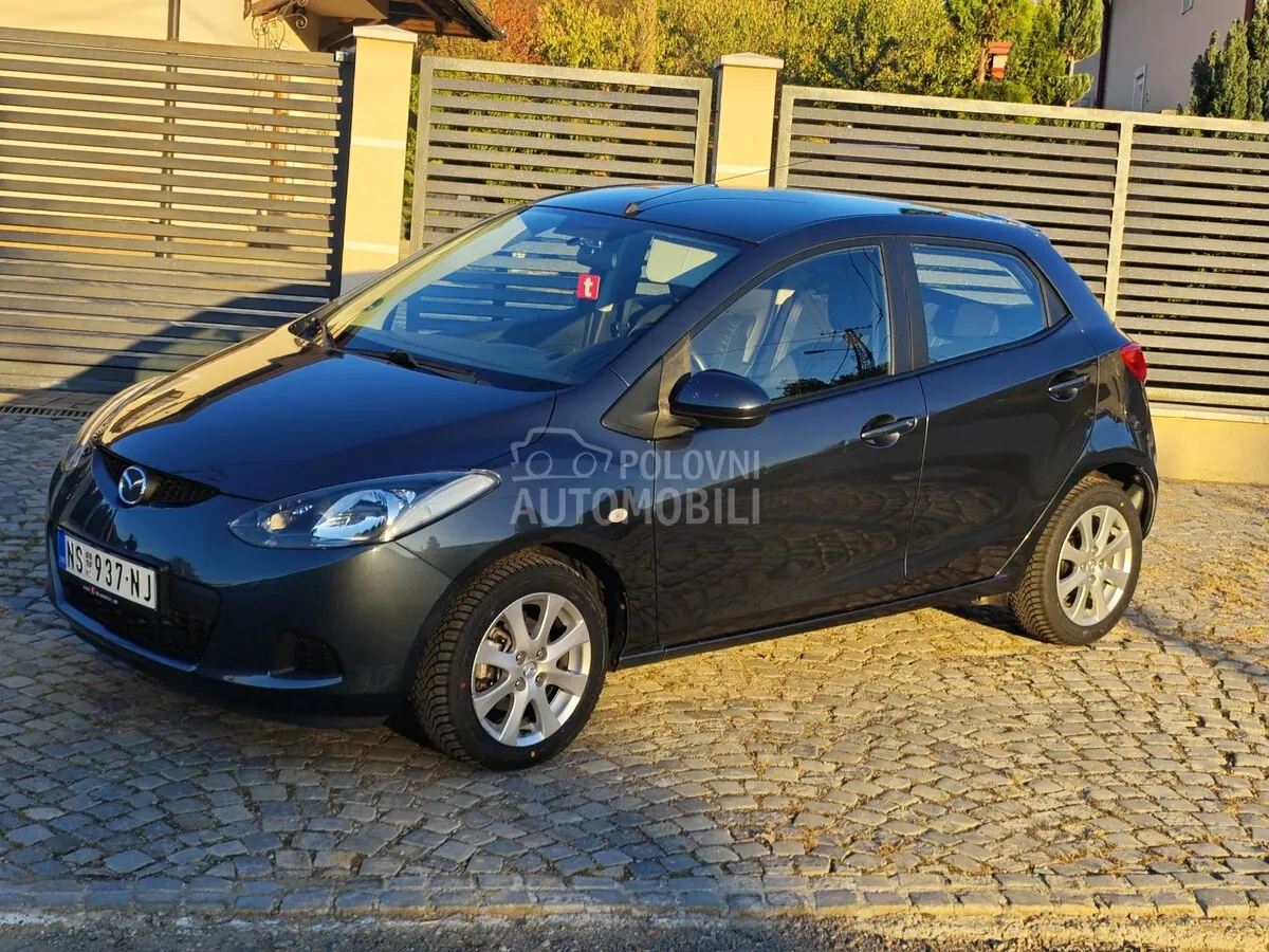 Mazda 2