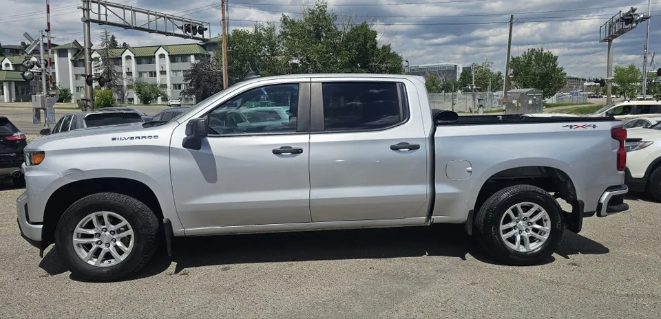Chevrolet Silverado 1500 2020 photo 3