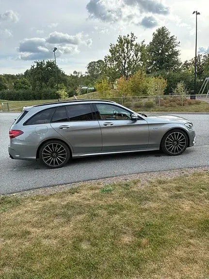 Mercedes-Benz C 450 2016 photo 2