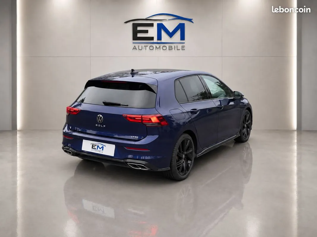 Volkswagen Golf 2023 photo 2
