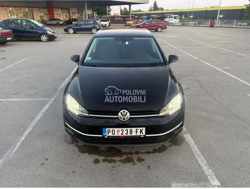 Volkswagen Golf 2019 photo 2