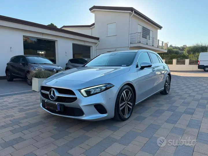 Mercedes-Benz A 200 D