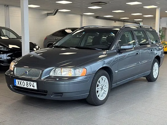 Volvo V70 2006 photo 2