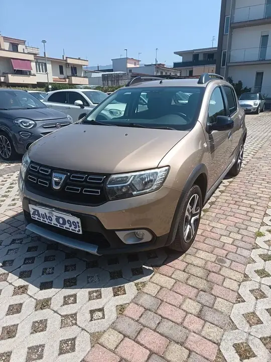Dacia Sandero 2018 photo 2