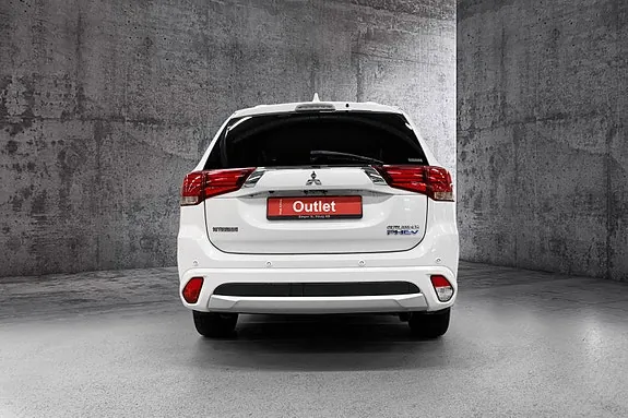 Mitsubishi Outlander 2018 photo 3
