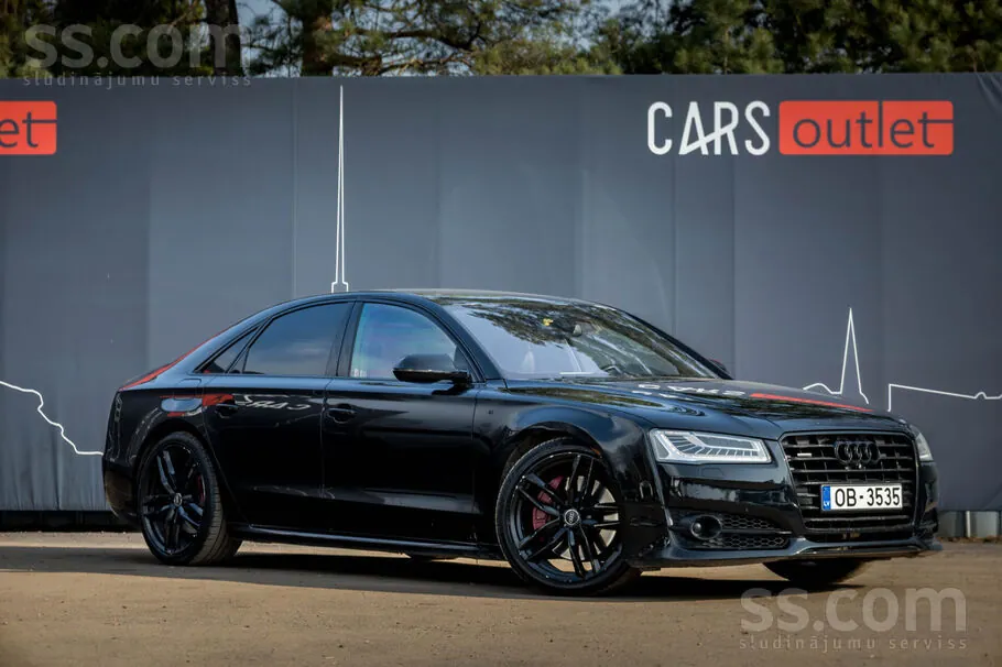 Audi A8 2015 photo 3